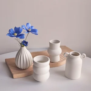 Lọ hoa decor phòng ngủ mini đẹp, tinh tế cho không gian nhỏ